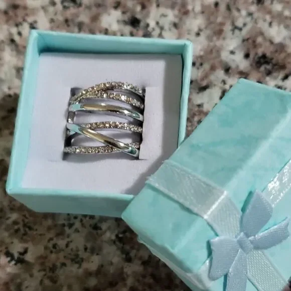 New Multi band statement ring - Picture 3 of 3